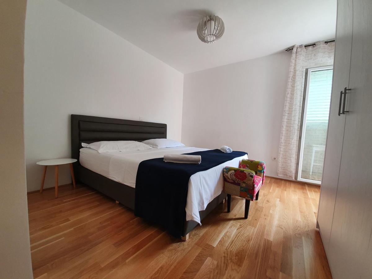 Apartment Pinna Nobilis, Private Parking Макарска Экстерьер фото