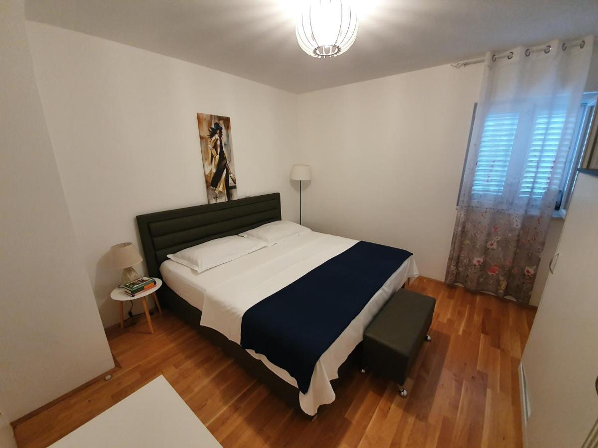 Apartment Pinna Nobilis, Private Parking Макарска Экстерьер фото